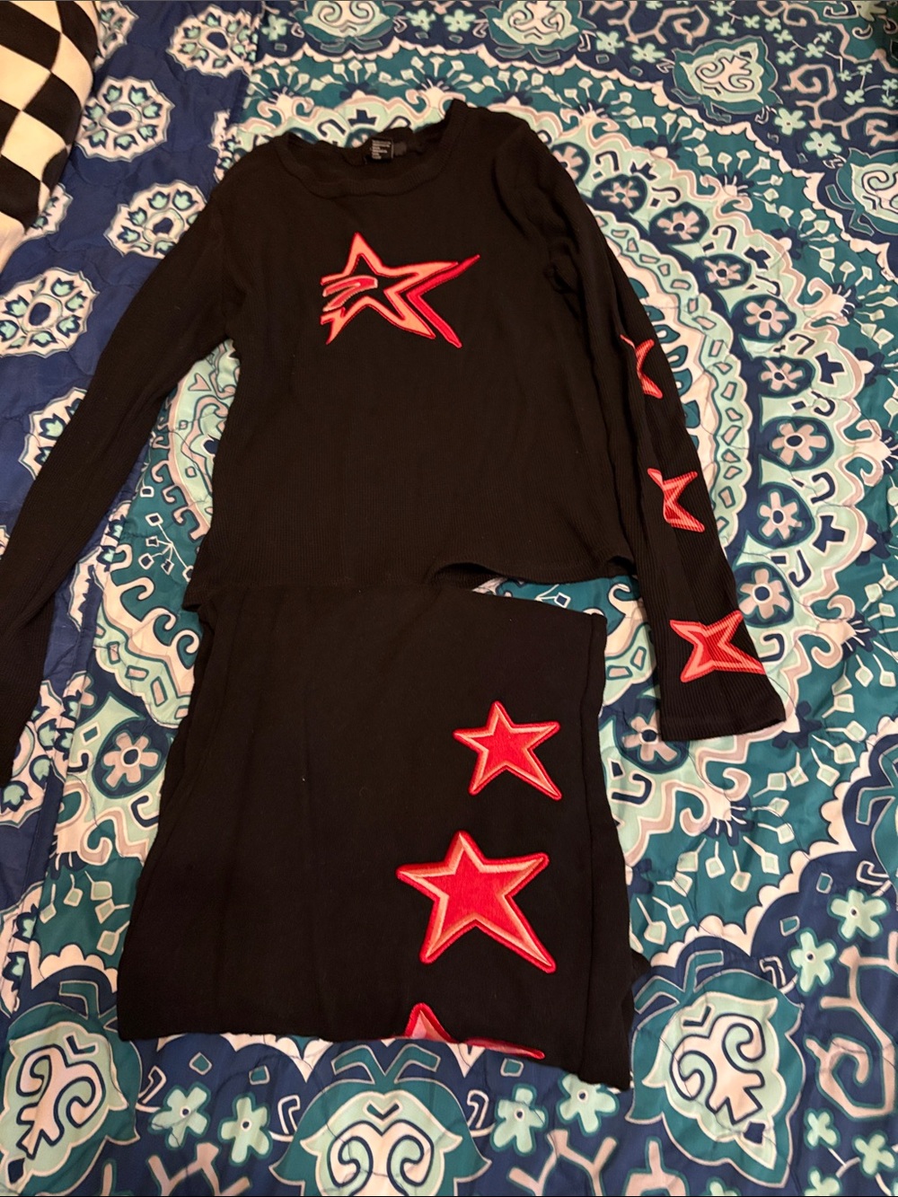 Forever 21 Black Ribbed Long-Sleeve Top with Red Star Set